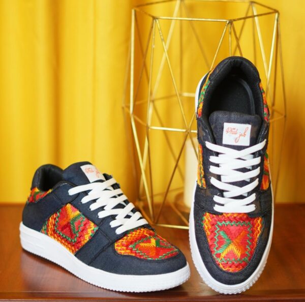 Fulkari Sneakers